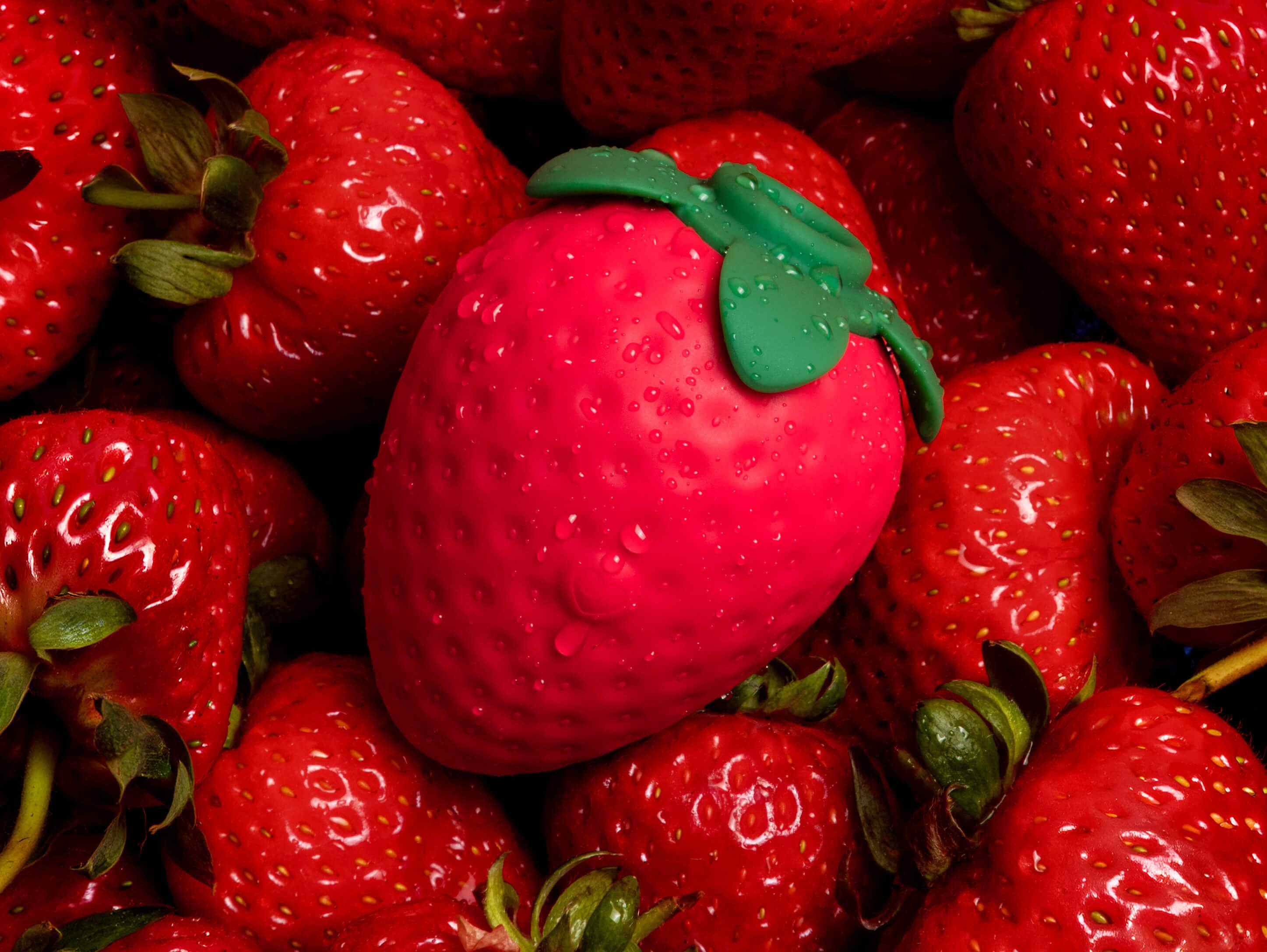 Strawberry Clitoral Suction Toy